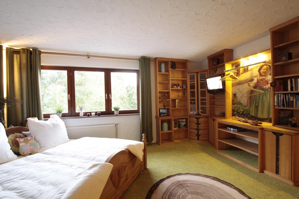 Luxus Appartement Schwarzwald Bei Freiburg 4 Schlafzimmer Sauna Sölden Oda fotoğraf