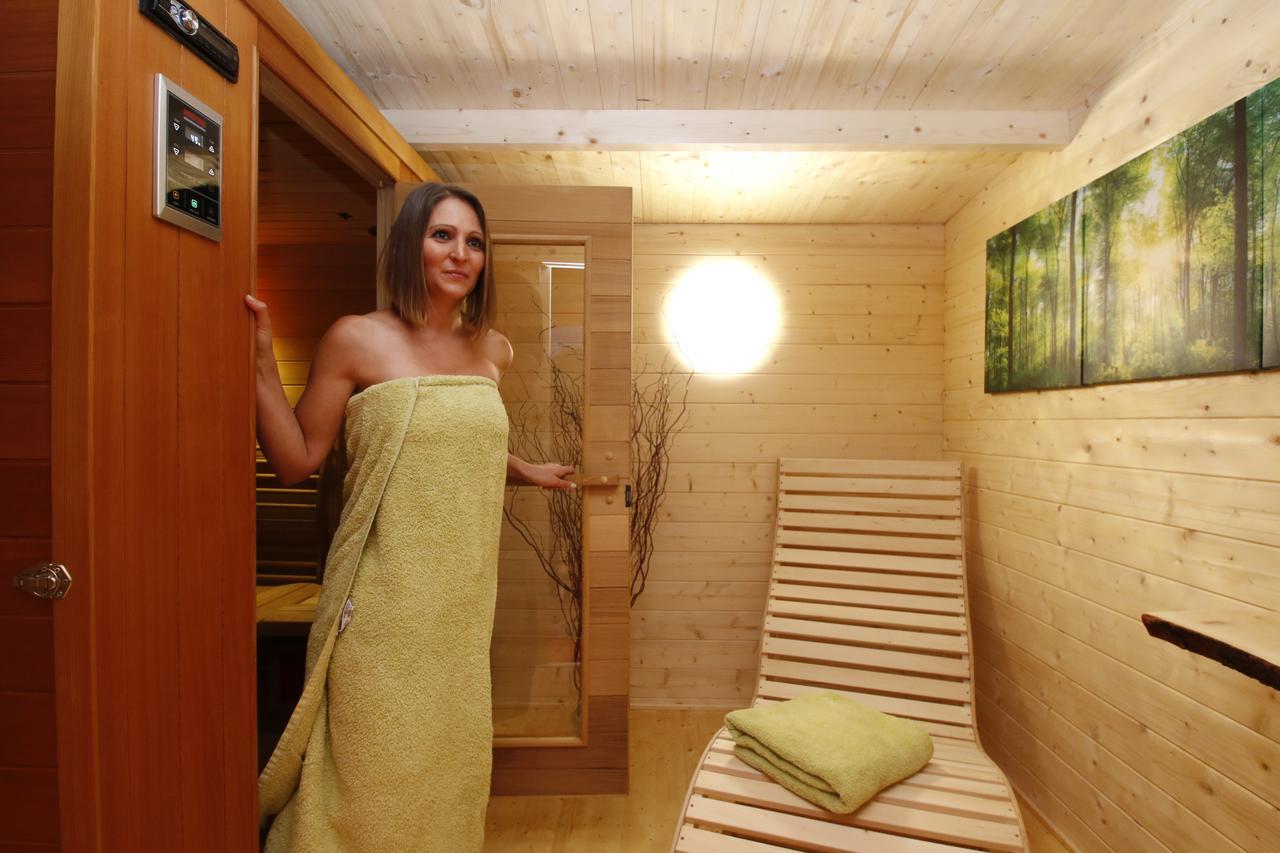 Luxus Appartement Schwarzwald Bei Freiburg 4 Schlafzimmer Sauna Sölden Dış mekan fotoğraf