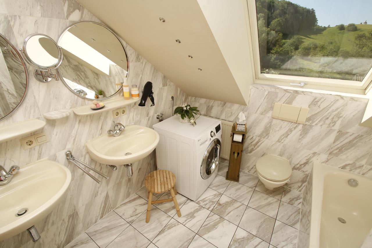 Luxus Appartement Schwarzwald Bei Freiburg 4 Schlafzimmer Sauna Sölden Dış mekan fotoğraf