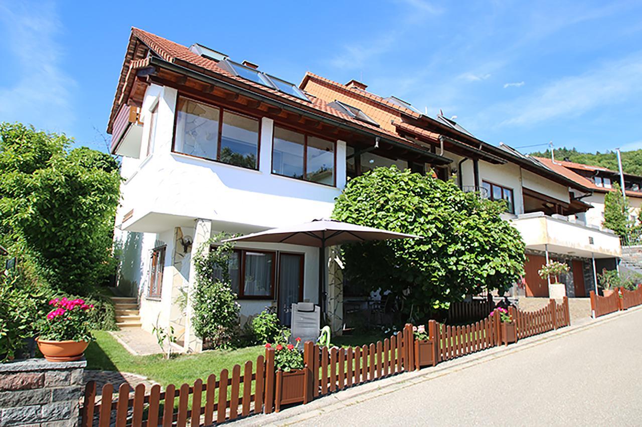 Luxus Appartement Schwarzwald Bei Freiburg 4 Schlafzimmer Sauna Sölden Dış mekan fotoğraf